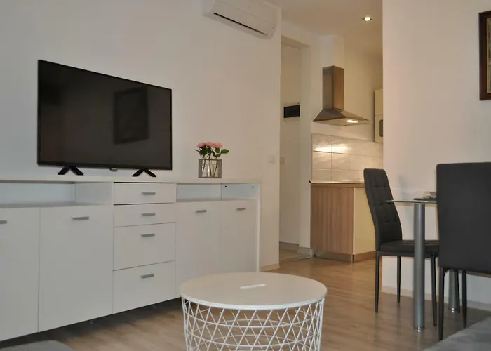 Nana Διαμέρισμα Πιράν